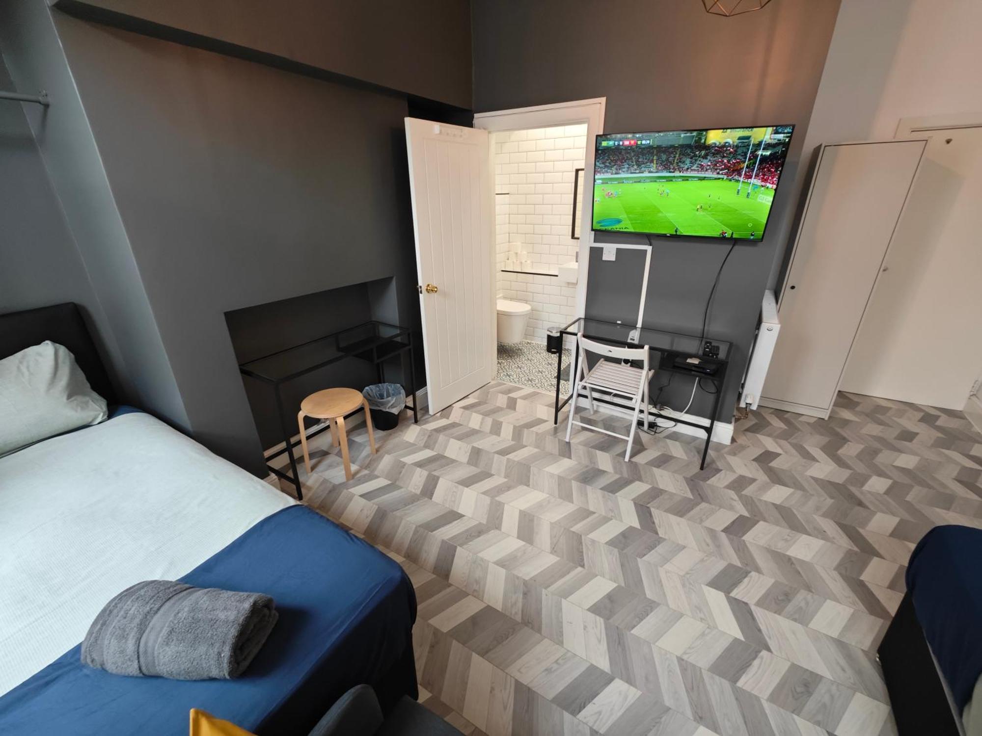 2 Bedroom 2 Bathroom Apartment In Old St - Shoreditch - Zone 1 London Exterior photo