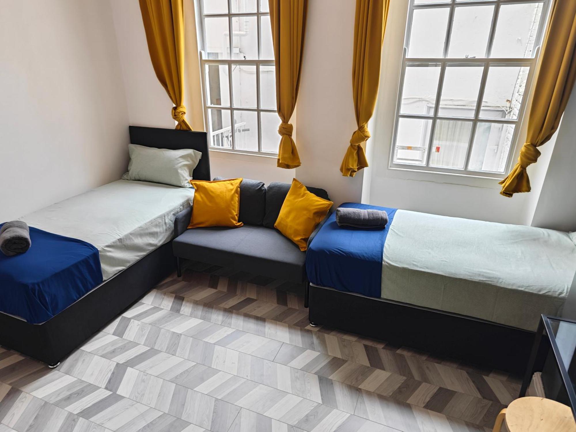 2 Bedroom 2 Bathroom Apartment In Old St - Shoreditch - Zone 1 London Exterior photo